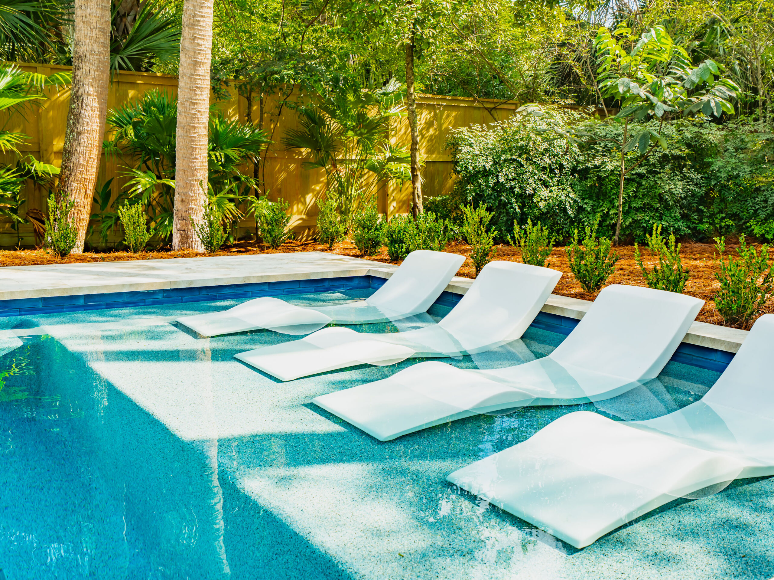 Pool tanning ledges on display